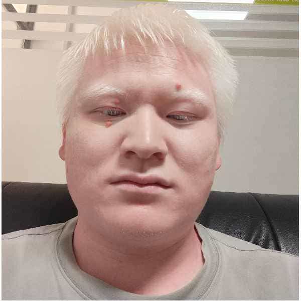 30岁岁安徽单身帅哥 - 贵阳吉缘网