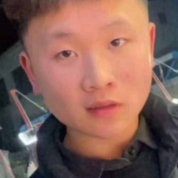 22岁岁河南单身帅哥 - 贵阳吉缘网